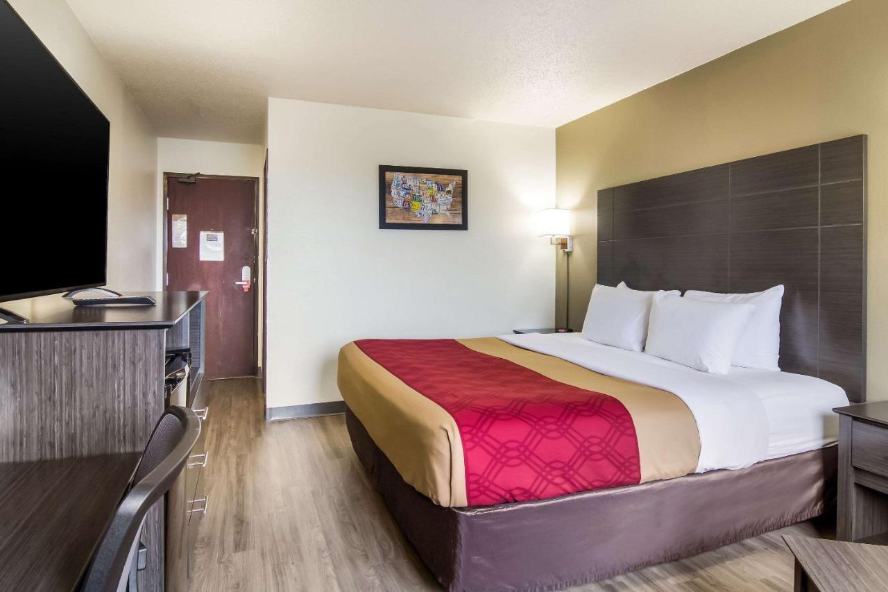 Days Inn By Wyndham Somerset Pa I-70 I-76 Extérieur photo
